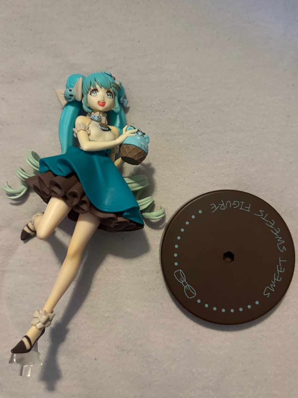 *BROKEN* sweet sweets choco mint hatsune miku prize figure furyu (see desc)